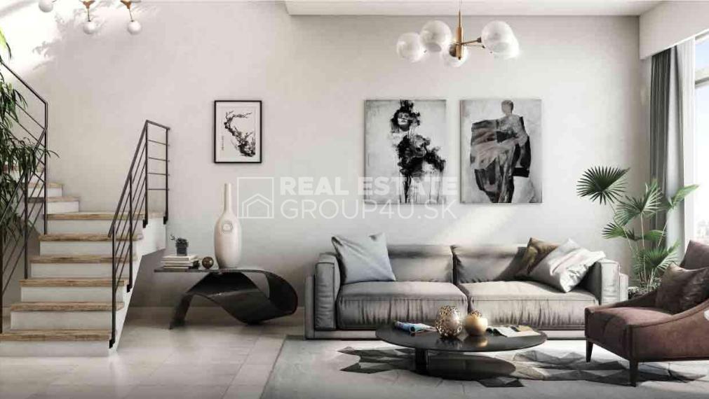 PRIESTRANNÉ MEZONETY S TERASAMI - DUBAJ