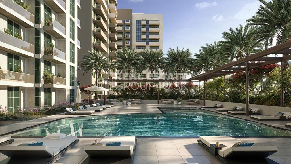 PRIESTRANNÉ MEZONETY S TERASAMI - DUBAJ