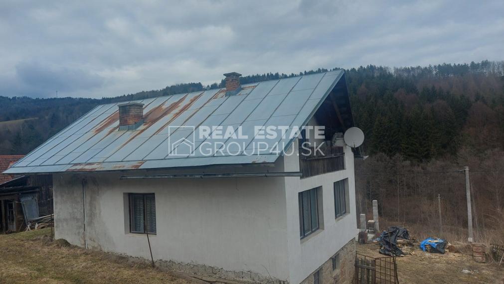 CHALUPA - V BLÍZKOSTI LYŽIARSKEHO STREDISKA - 65 000.-€