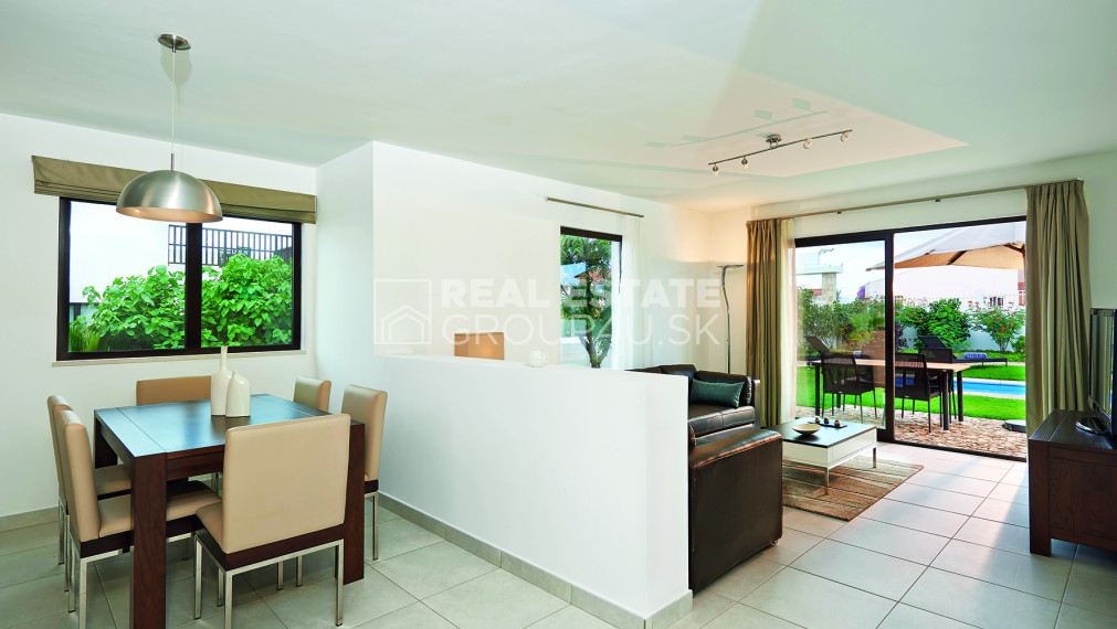 KAPVERDY - 2 SPÁLŇOVÁ VILA - pobrežie ostrova Sal