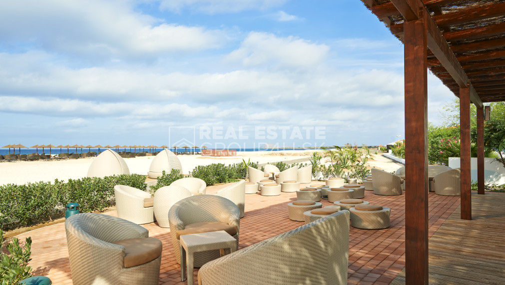 KAPVERDY - 2 SPÁLŇOVÁ VILA - pobrežie ostrova Sal