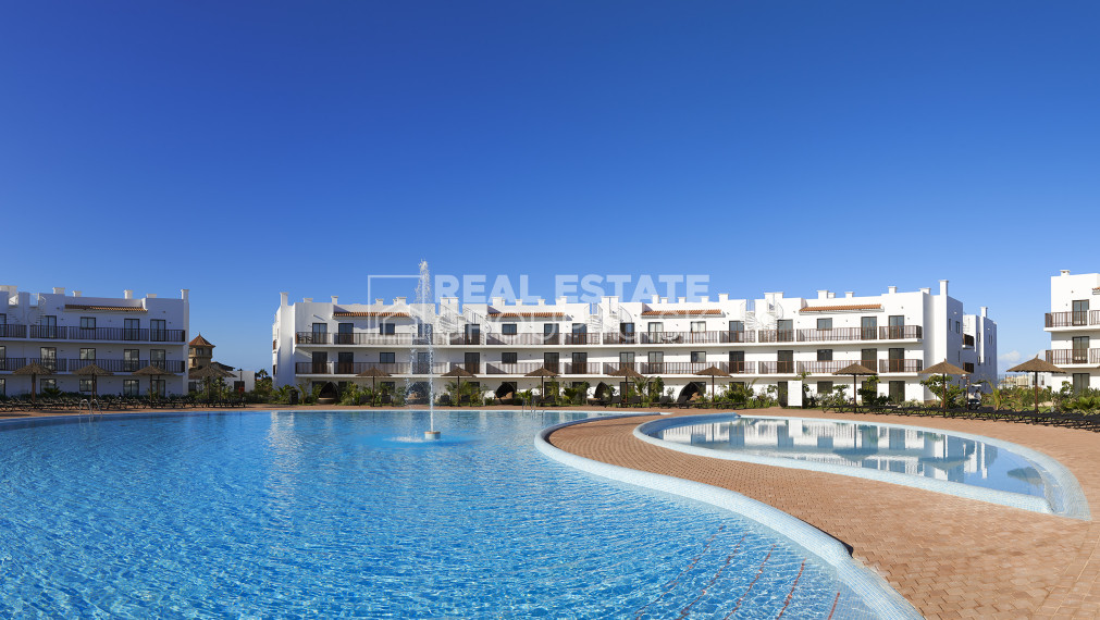 KAPVERDY - 2 SPÁLŇOVÁ VILA - pobrežie ostrova Sal