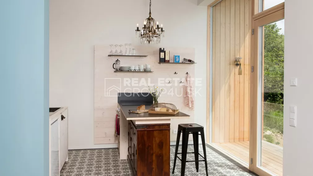 PREDAJ - POZEMOK V PAPRADNE S KRÁSNYMI VÝHĽADMI