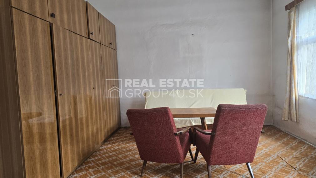 ZNÍŽENÁ CENA - MALEBNÁ DREVENICA  S POZEMKOM - LAZY pod MAKYTOU