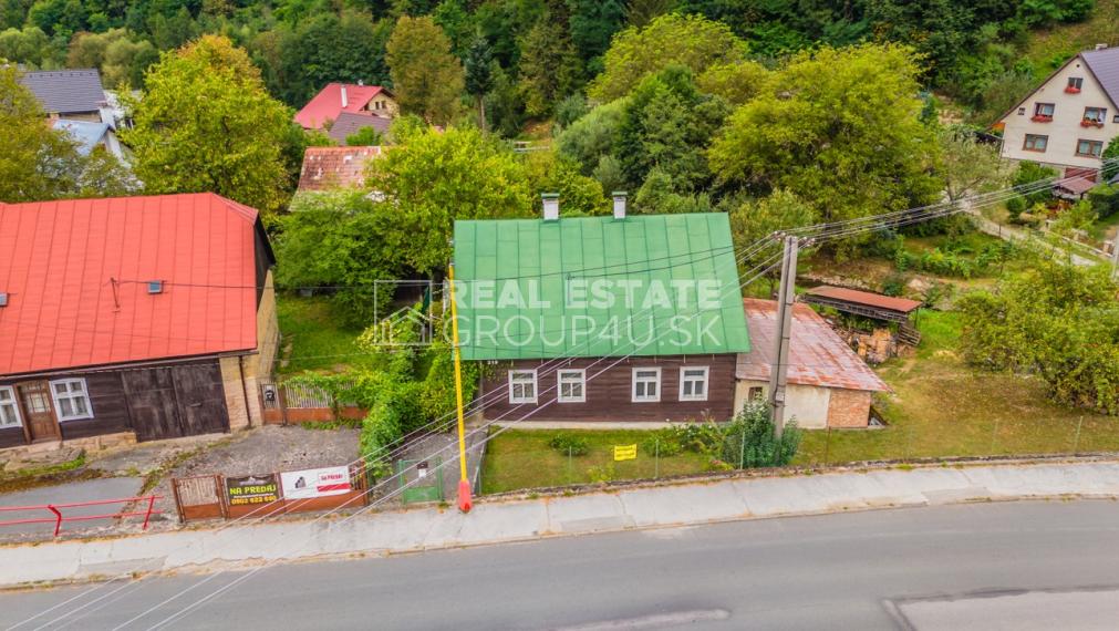 ZNÍŽENÁ CENA - MALEBNÁ DREVENICA  S POZEMKOM - LAZY pod MAKYTOU