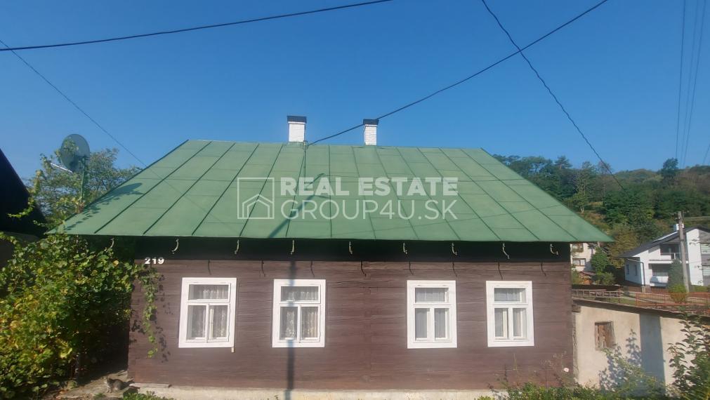 ZNÍŽENÁ CENA - MALEBNÁ DREVENICA  S POZEMKOM - LAZY pod MAKYTOU