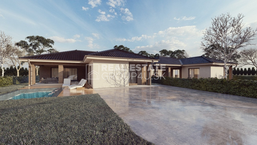 4IZ BUNGALOV 149 m2 NA SLNEČNOM POZEMKU - 184 900.-€