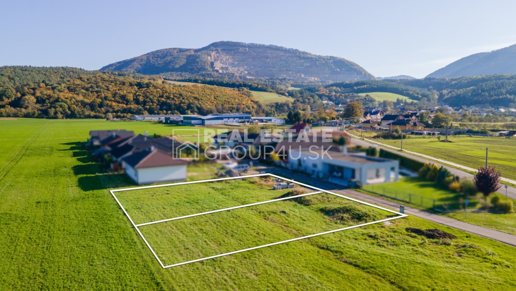 4IZ BUNGALOV 149 m2 NA SLNEČNOM POZEMKU - 184 900.-€