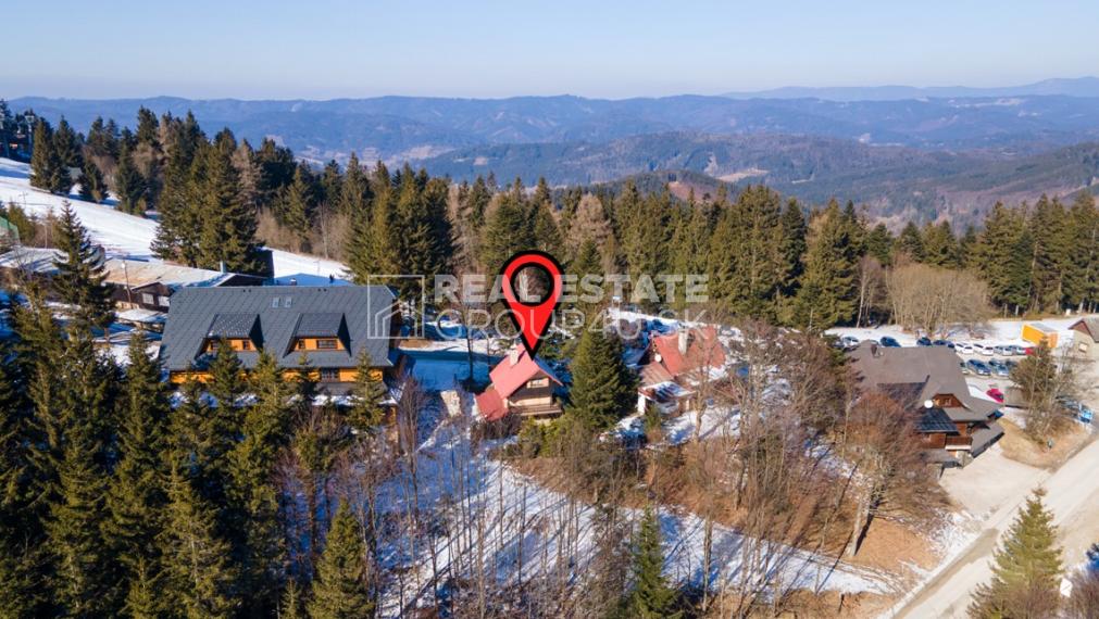 HORSKÁ CHATA V SKI CENTRE - ODDYCH A INVESTÍCIA V JEDNOM