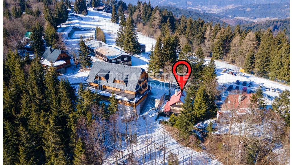 HORSKÁ CHATA V SKI CENTRE - ODDYCH A INVESTÍCIA V JEDNOM