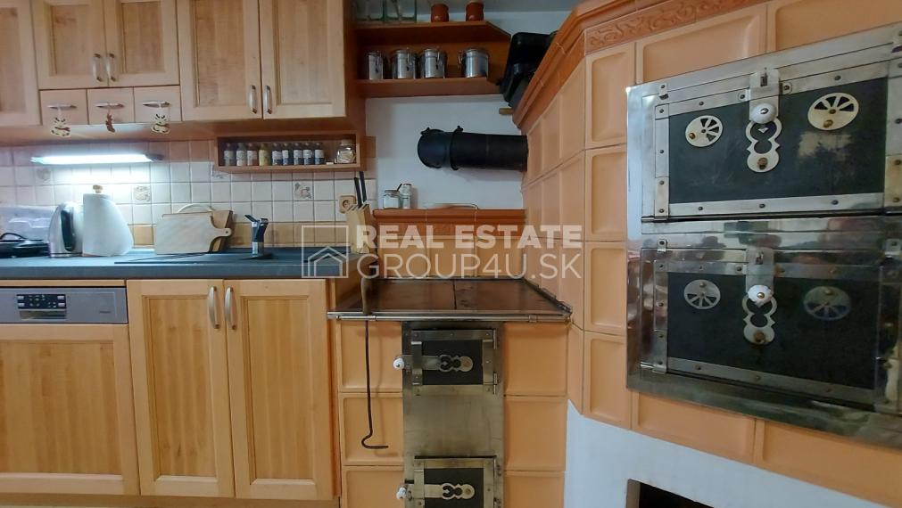 HORSKÁ CHATA V SKI CENTRE - ODDYCH A INVESTÍCIA V JEDNOM