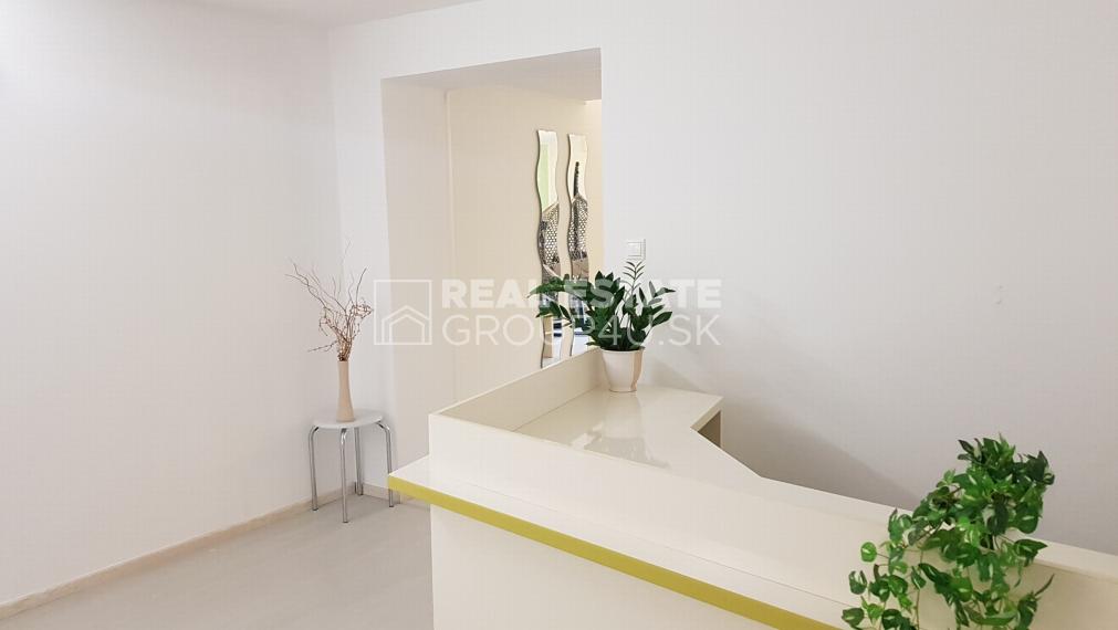 PRENÁJOM - VEĽKOMETRÁŽNY 2IZ BYT V RODINNOM DOME NA DEDOVCI