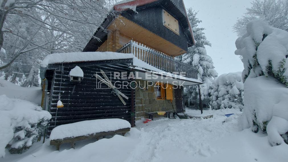 HORSKÁ CHATA V SKI CENTRE - ODDYCH A INVESTÍCIA V JEDNOM