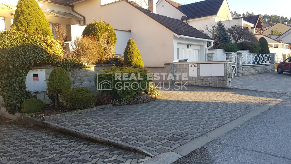 PRENÁJOM - VEĽKOMETRÁŽNY 2IZ BYT V RODINNOM DOME NA DEDOVCI