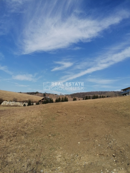 MODERNÝ BUNGALOV V LUKRATÍVNEJ ČASTI - BITAROVÁ