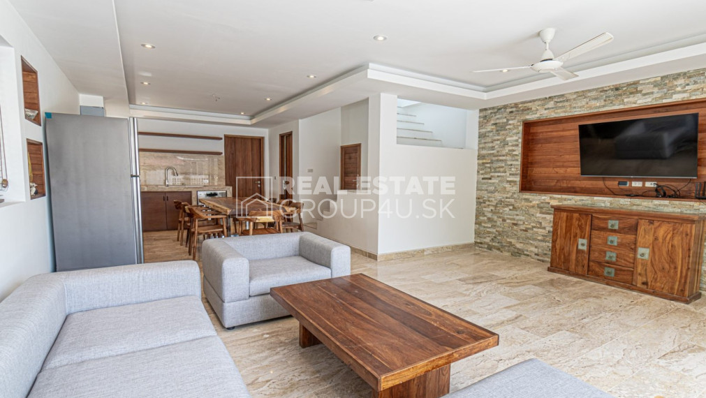 THAJSKO - 4 spálňová luxusná vila s bazénom