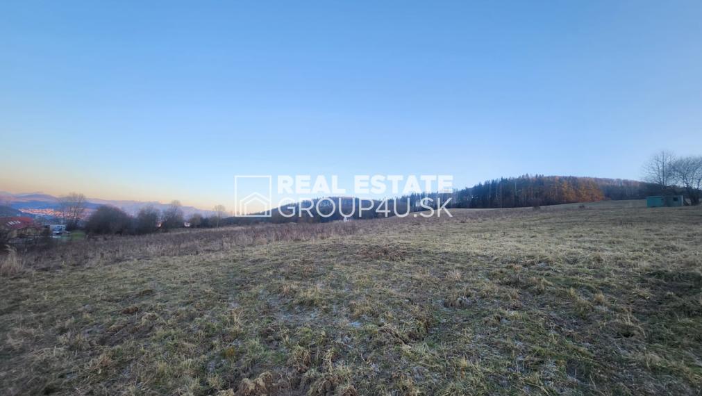 STAVEBNÝ POZEMOK S VÝSTAVBOU BUNGALOVU - ŽILINSKÁ LEHOTA