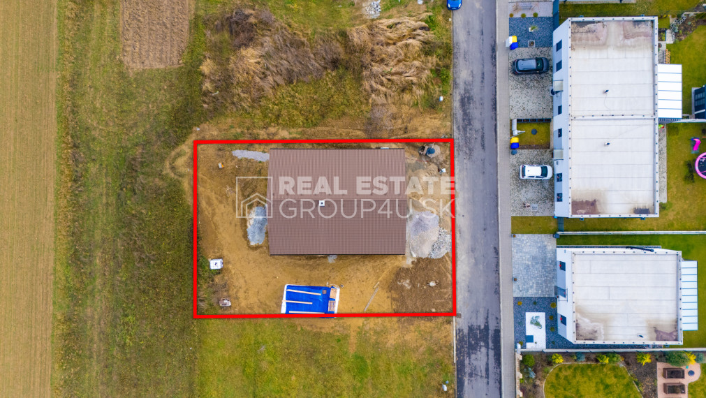 TR. JASTRABIE - HOLODOM SO ZAUJÍMAVOU DISPOZÍCIOU