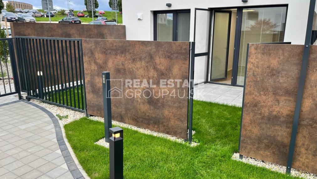 PRENÁJOM - VEĽKORYSÉ PRIESTORY S VIACÚČELOVÝM VYUŽITÍM - PB