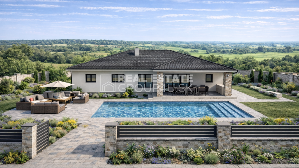 POZEMOK S PLATNÝM STAVEBNÝM POVOLENÍM - PÚCHOV