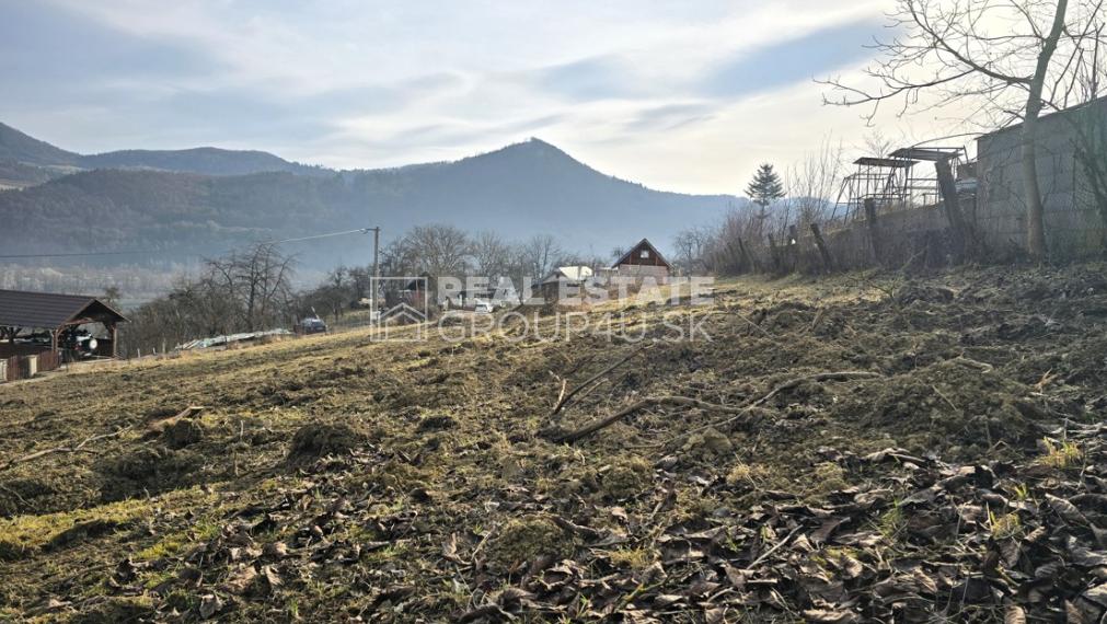 RODINNÝ DOM S PEKNÝMI VÝHĽADMI - MILOCHOV