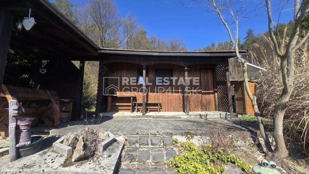 PREDAJ: KRÁSNA, VEĽKÁ ZÁHRADA - PÚCHOV