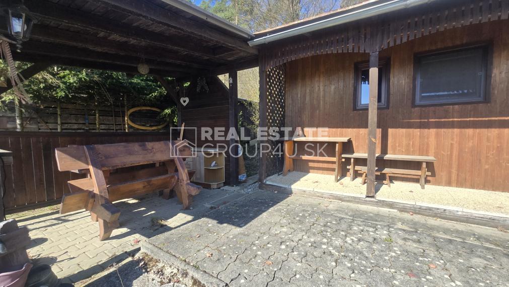 PREDAJ: KRÁSNA, VEĽKÁ ZÁHRADA - PÚCHOV