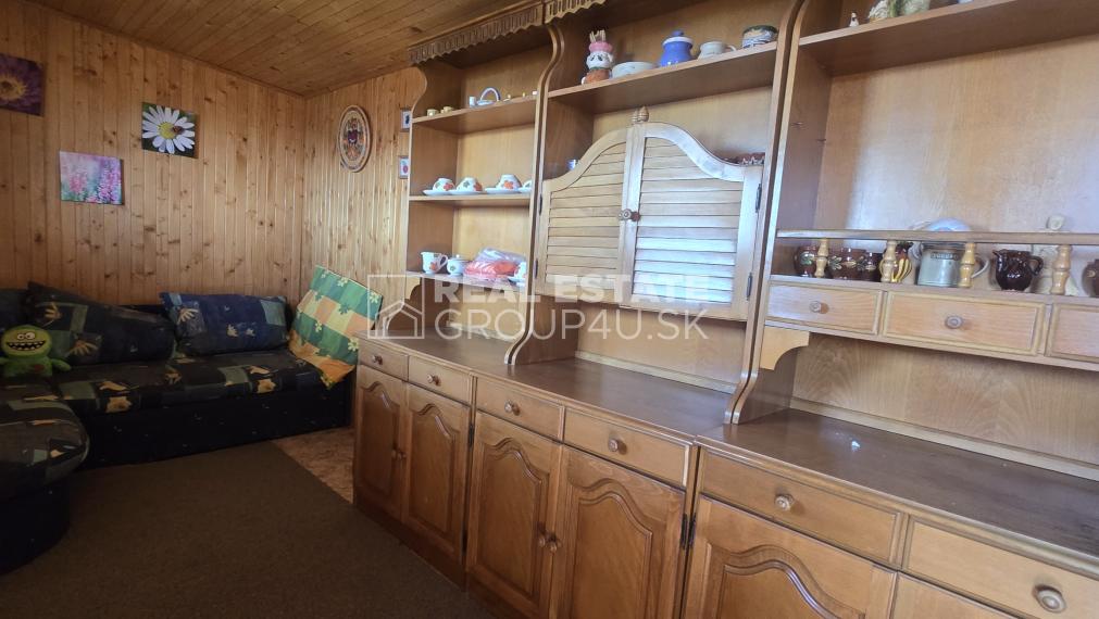 PREDAJ: KRÁSNA, VEĽKÁ ZÁHRADA - PÚCHOV