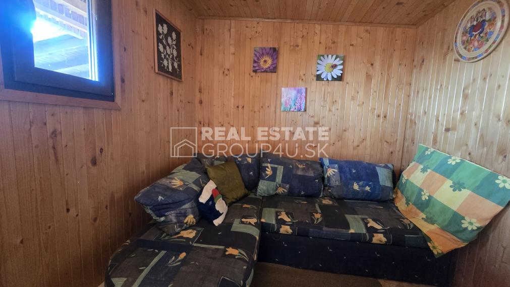 PREDAJ: KRÁSNA, VEĽKÁ ZÁHRADA - PÚCHOV