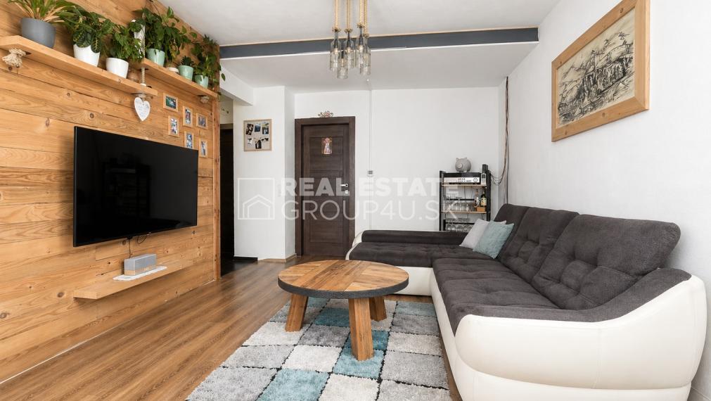 PRENÁJOM - 3 IZBOVÝ ZARIADENÝ BYT - TRENČÍN - 700.-€