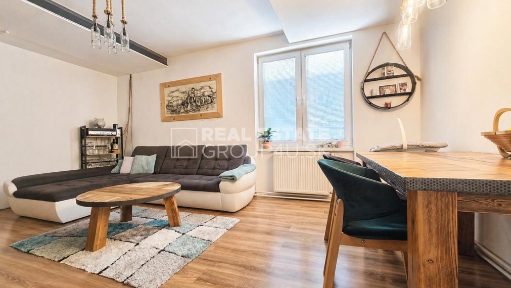 PRENÁJOM - ŠTÝLOVÝ 3 IZBOVÝ BYT - TRENČÍN