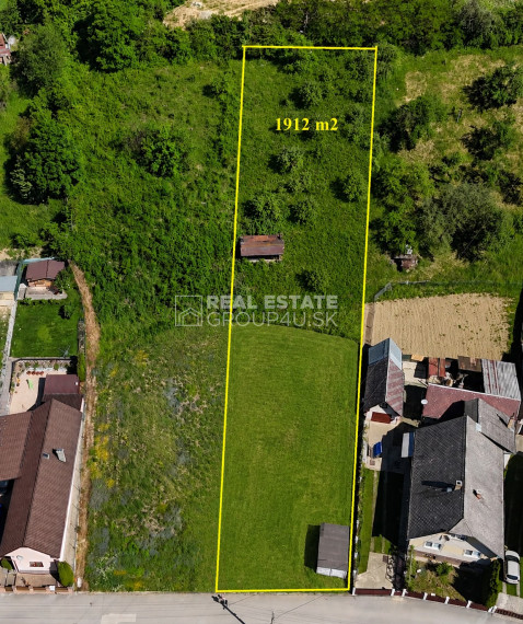 PREDAJ: RD S POZEMKOM - SVEREPEC