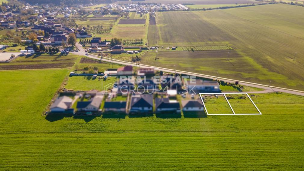 LUXUSNÉ 4 IZ BUNGALOVY - BELUŠA