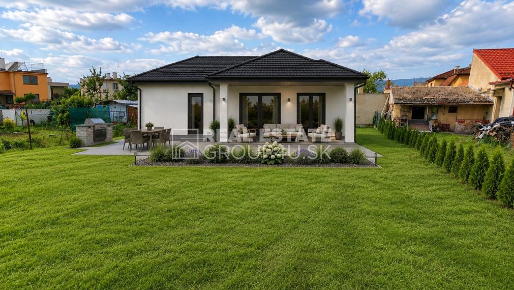 PREDAJ ATRAKTÍVNEHO HOLODOMU - KOSTOLNÁ-ZÁRIEČIE