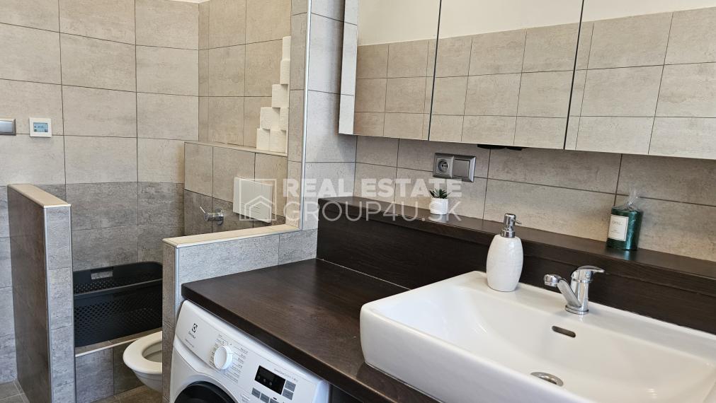 PREDAJ: VKUSNÝ VEĽKOMETRÁŽNY 2 IZ BYT až 86 m² v tichej lokalite