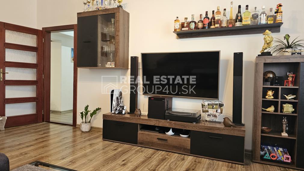 PREDAJ: VKUSNÝ VEĽKOMETRÁŽNY 2 IZ BYT až 86 m² v tichej lokalite