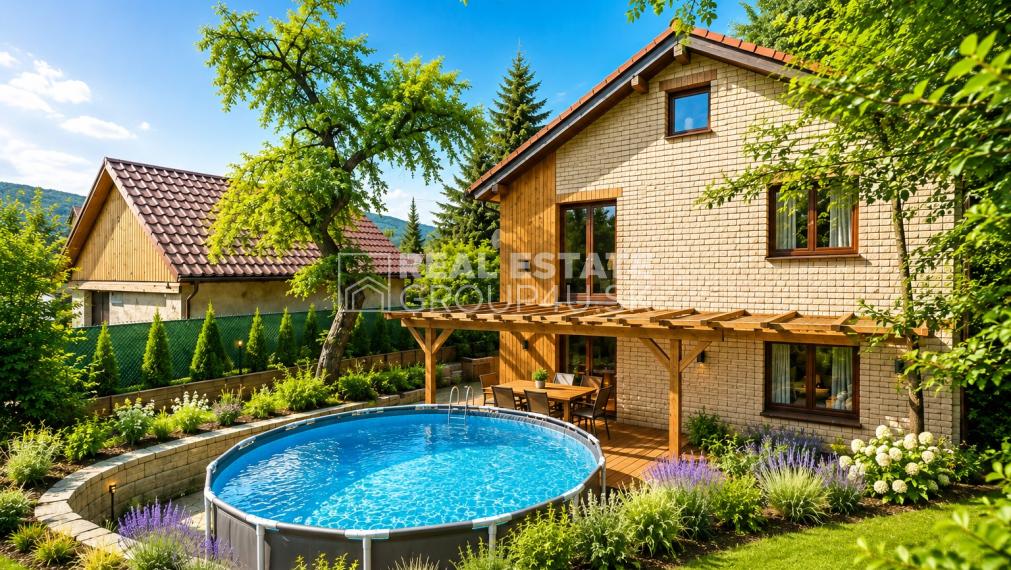 VEĽKORYSÝ 5 IZBOVÝ RODINNÝ DOM - MNÍCHOVA LEHOTA