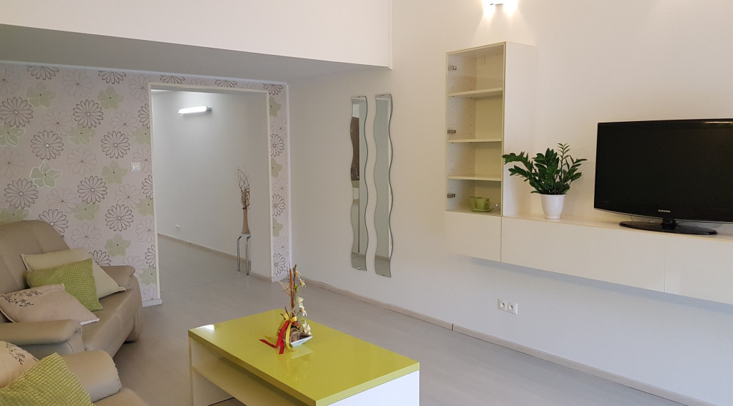 PRENÁJOM - VEĽKOMETRÁŽNY 2IZ BYT V RODINNOM DOME NA DEDOVCI