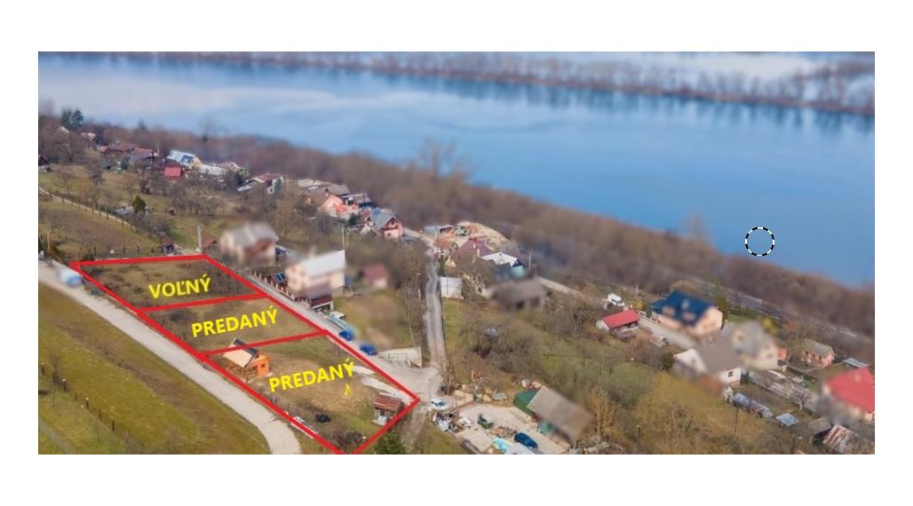 POZEMOK POD RD S PEKNÝMI VÝHĽADMI - MILOCHOV