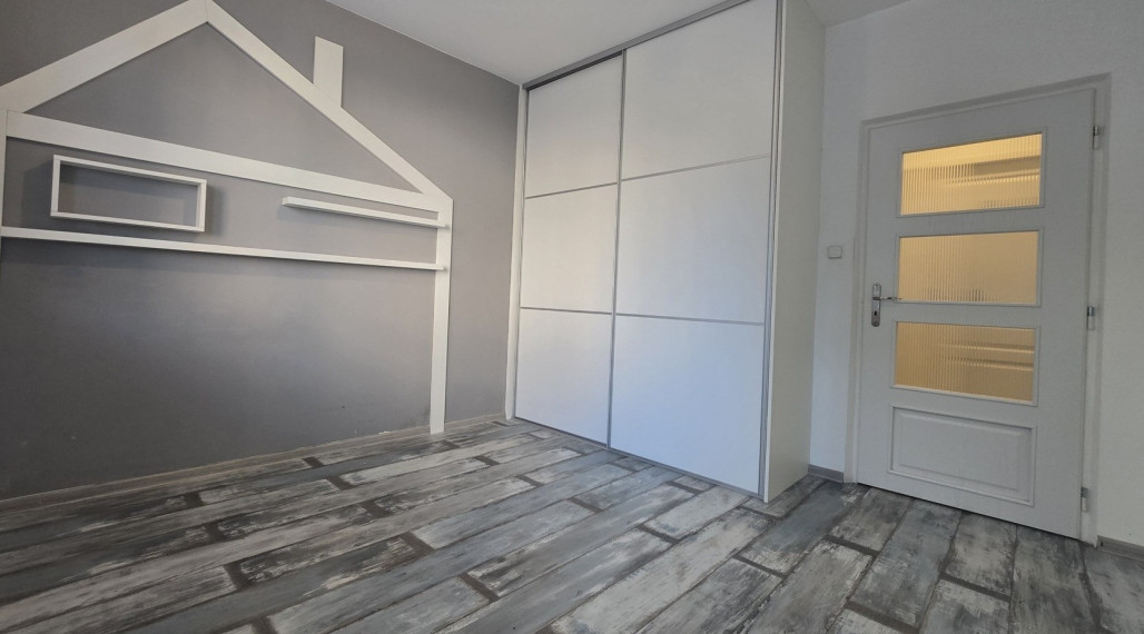 ZNÍŽENÁ CENA -  4IZ. BYT ZA CENU 3IZ. S PEKNOU DISPOZÍCIOU - PÚCHOV