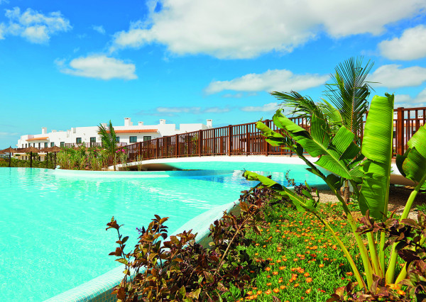 KAPVERDY - 2 SPÁLŇOVÁ VILA - pobrežie ostrova Sal