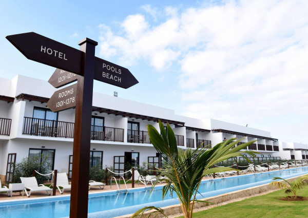 KAPVERDY - 1 SPÁLŇOVÝ APARTMÁN s terasou a záhradou