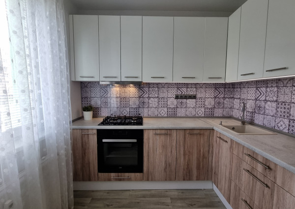 PREDAJ: 2 IZ ZREKONŠTRUOVANÝ BYT - POV. BYSTRICA