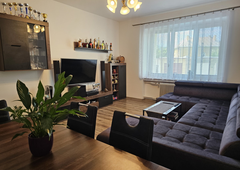 PREDAJ: VKUSNÝ VEĽKOMETRÁŽNY 2 IZ BYT až 86 m² v tichej lokalite
